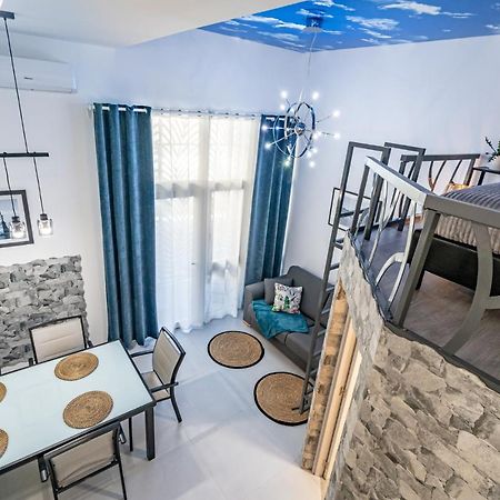 Exquisite Studio Apartment With An Original Design Valencia Kültér fotó