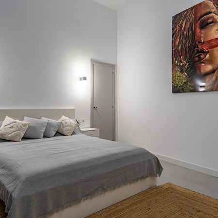 Exquisite Studio Apartment With An Original Design Valencia Kültér fotó