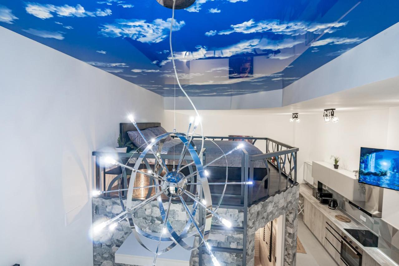Exquisite Studio Apartment With An Original Design Valencia Kültér fotó