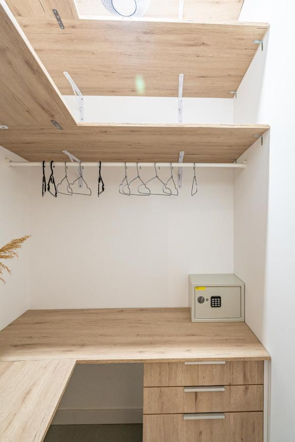 Exquisite Studio Apartment With An Original Design Valencia Kültér fotó