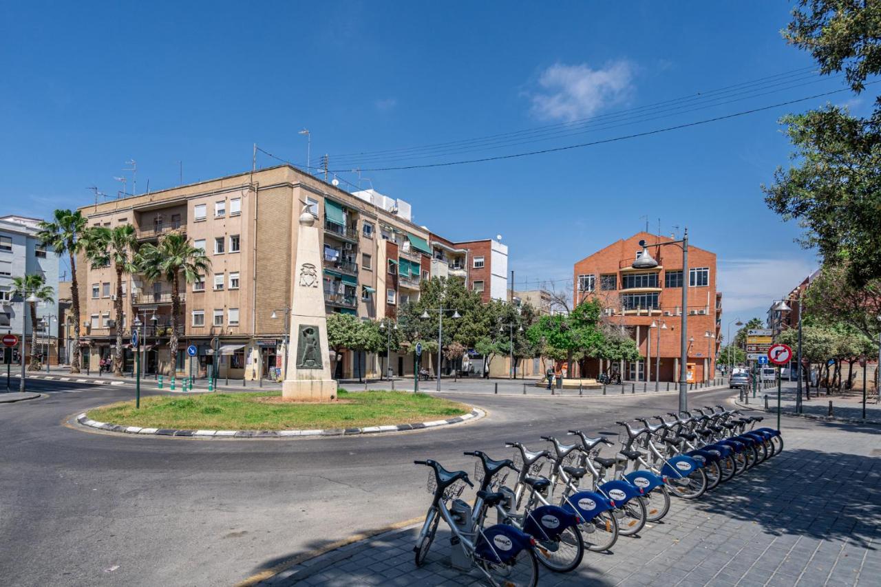 Exquisite Studio Apartment With An Original Design Valencia Kültér fotó